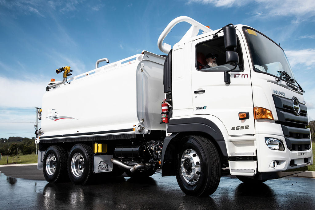 HINO FS 2632 WT30 Water Truck Package